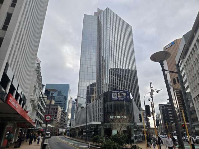 3/215 Lamton Quay Wellington Central_2