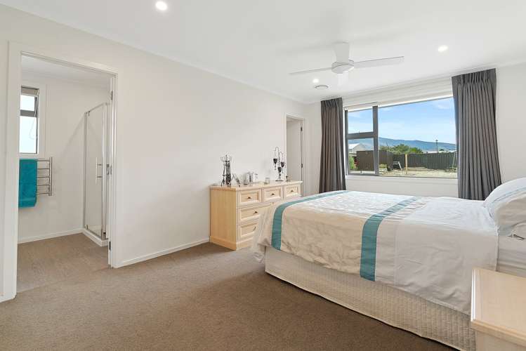 3 Charisma Court Cromwell_13