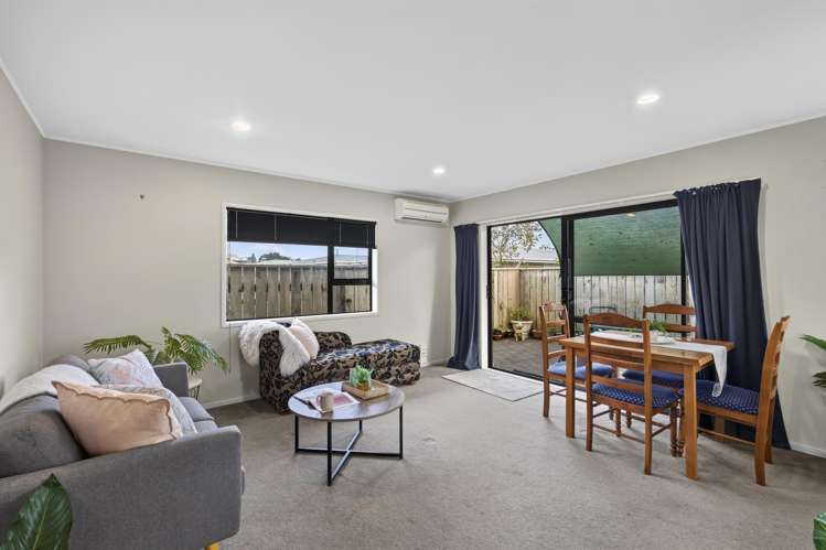 5/13 Cracroft Street Waitara_5