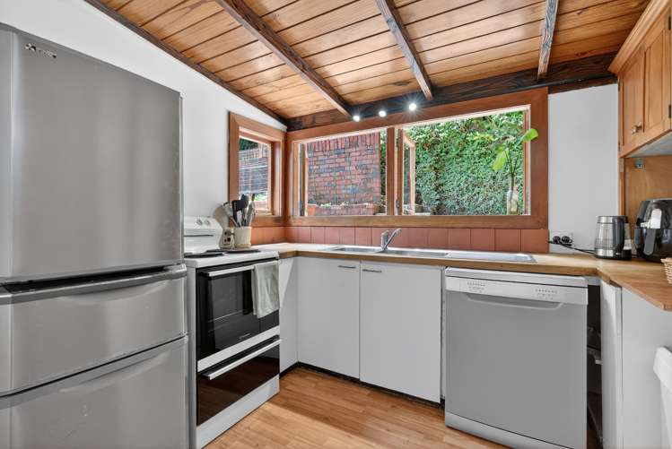 9A Glen Road Stokes Valley_9