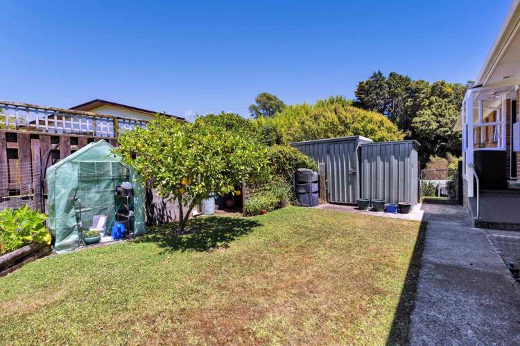 2/39 Awanui Street Merrilands_21