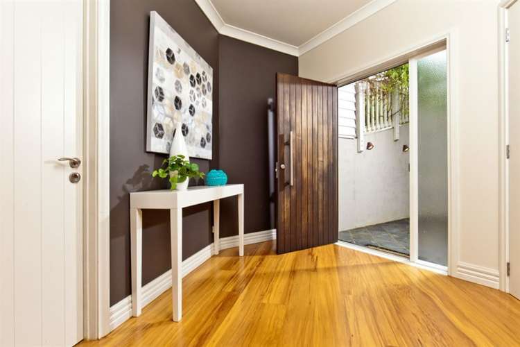 4 Bernard Magnus Lane Greenhithe_6