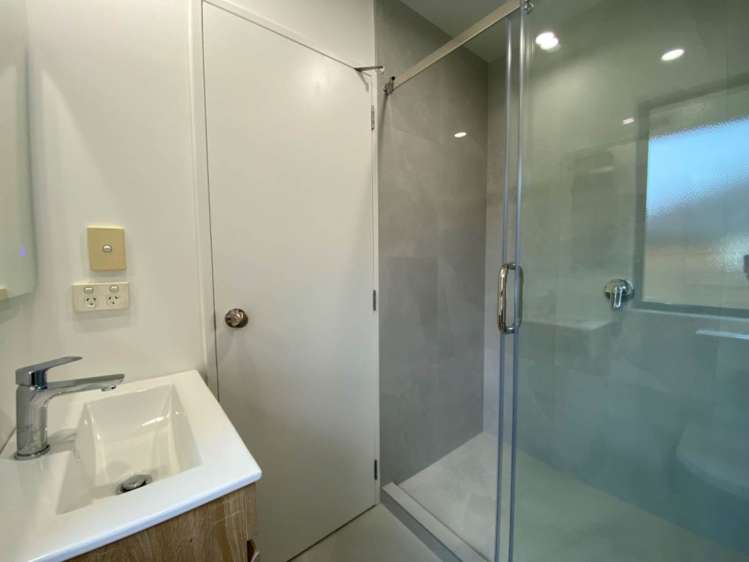 20 Ballydonegan Rise East Tamaki_9