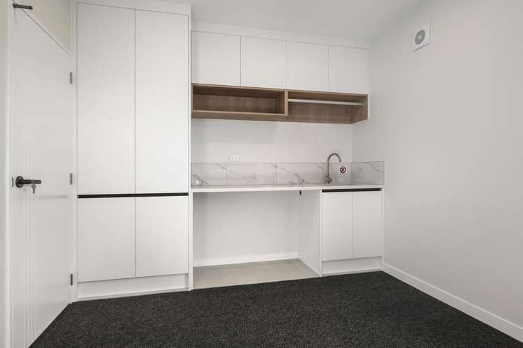 56 Ara Taha Crescent Orewa_16
