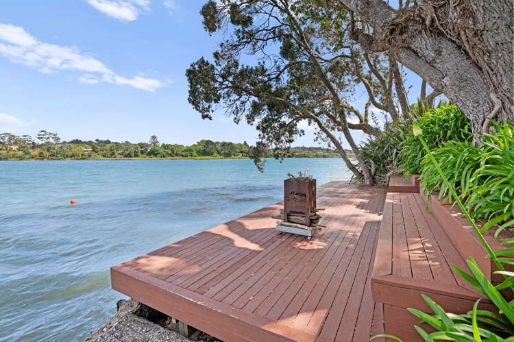 59 Pohutukawa Avenue Shelly Park_32