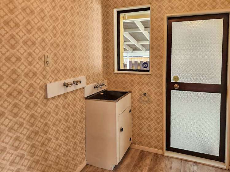 343 Wellington Road 10629_10