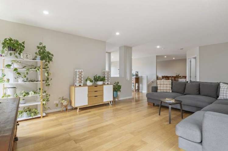 16 Burwood Terrace Gulf Harbour_1