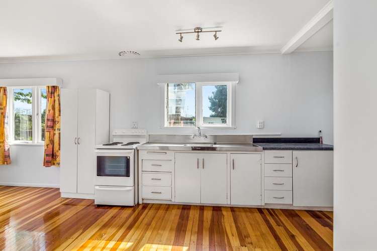 60 Sunset Road Mangakakahi_5