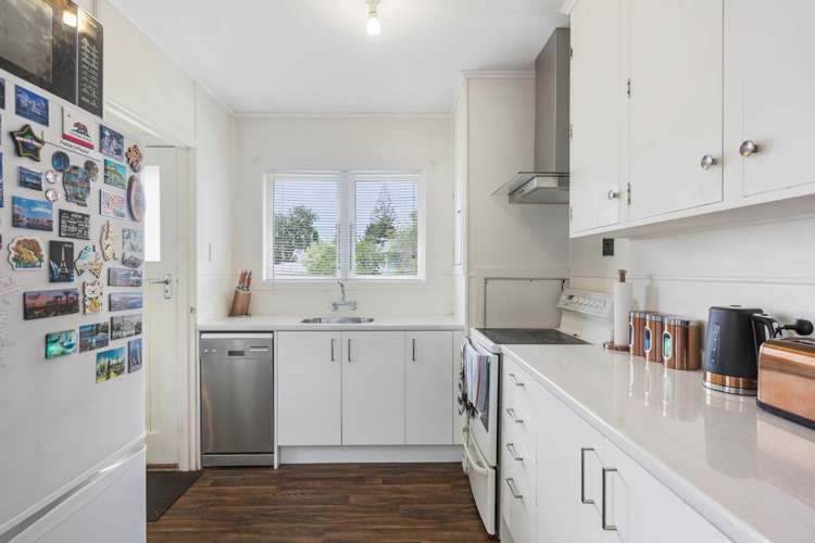 19 Vodanovich Road Te Atatu South_19