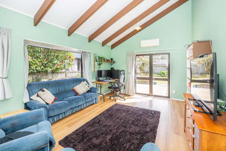 70 Sunnyhills Avenue Glenview_8