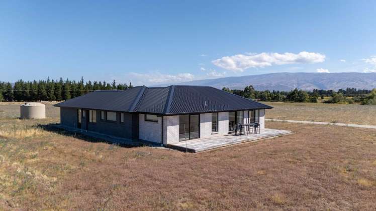 21 Thyme Fields Road Alexandra_22