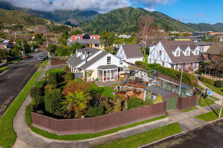 16 Huia Street Waikawa Picton_3