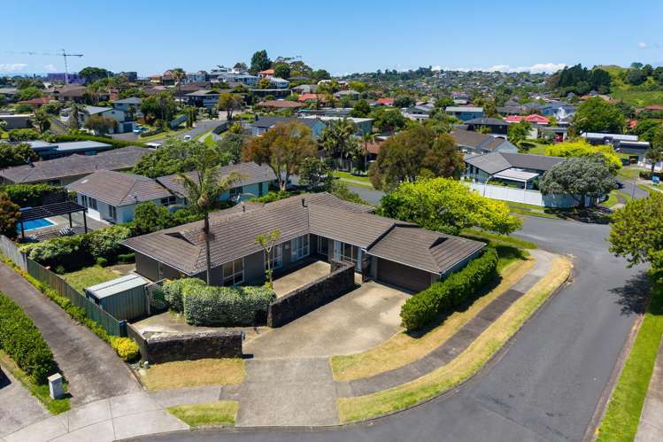 20 Tyrian Close Half Moon Bay_13