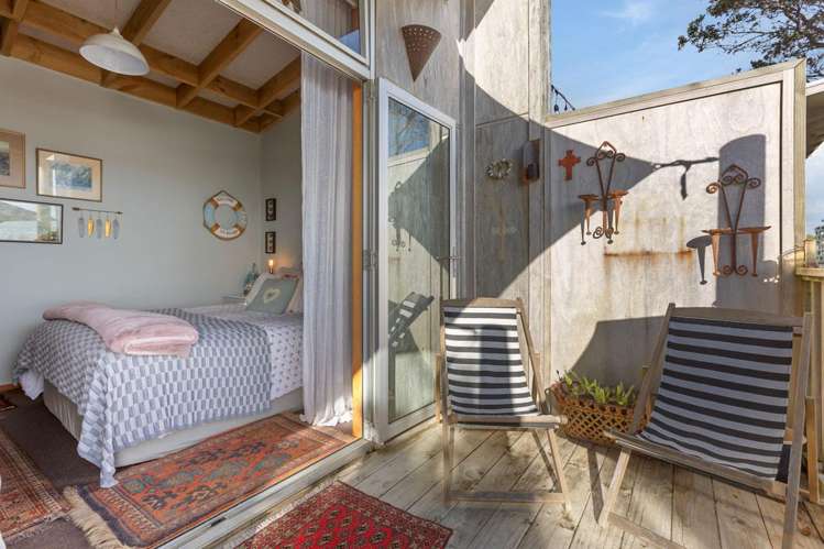 Wai-iti Beach Retreat Beach Road Waiiti_16