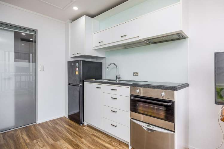 1309/53 Cook Street_5