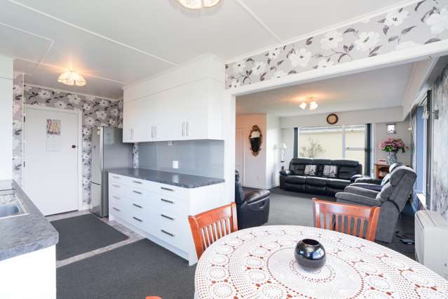 94 Lithgow Street Glengarry_4