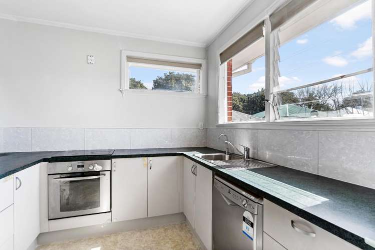 3/27 Cardwell Street Onehunga_8