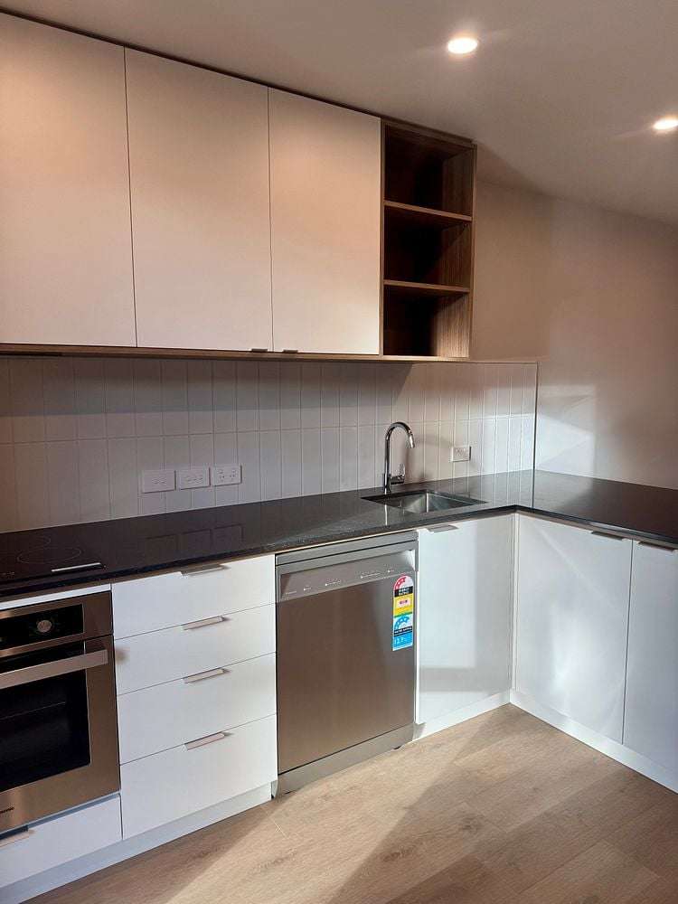 19/4 Campbell Street Karori_3