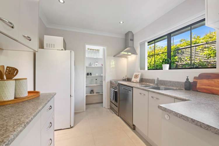 1/5 Lake Pupuke Drive Takapuna_10