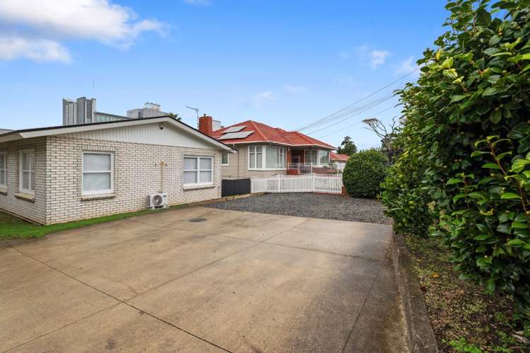 1/104 Mount Albert Road 1727_10