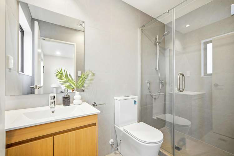 2/14 Karamu Street Te Atatu Peninsula_17