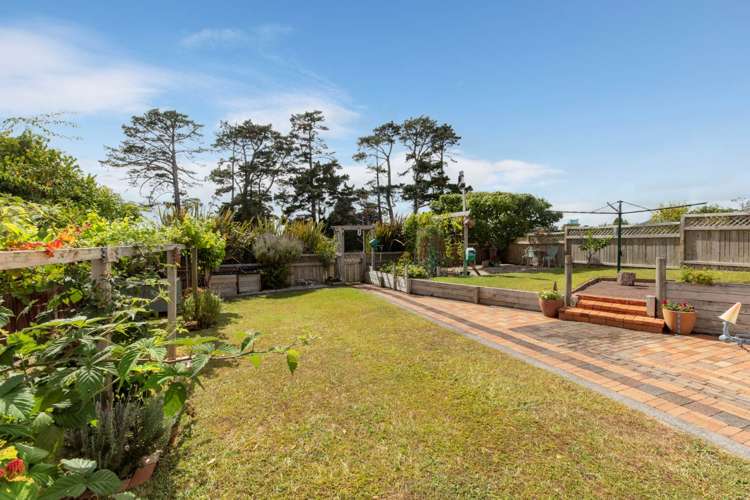 8 Tiki Street New Lynn_5