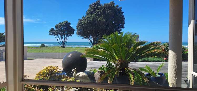 154 Ocean Road Ohope_1