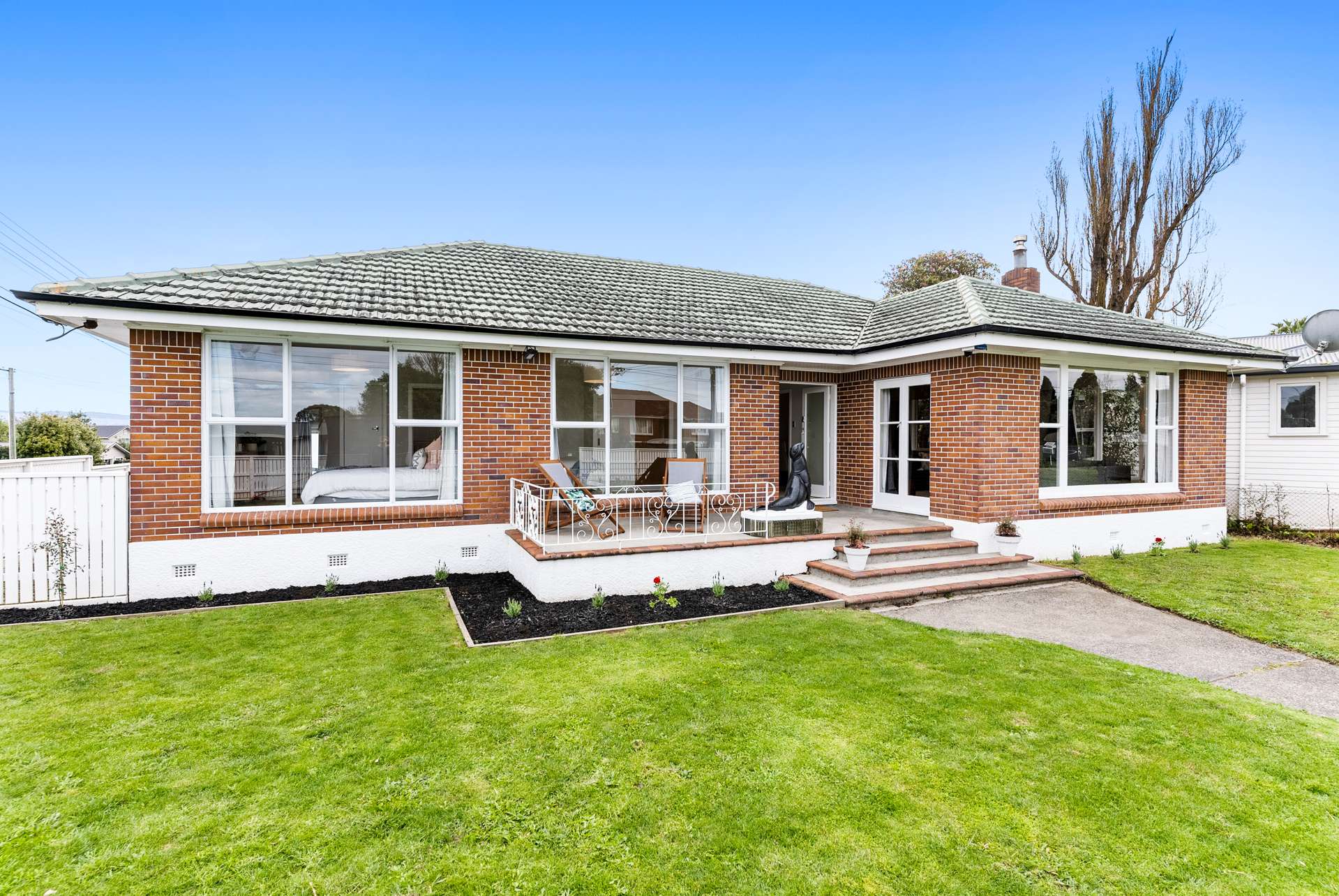 58 Yeovil Road Te Atatu Peninsula_0