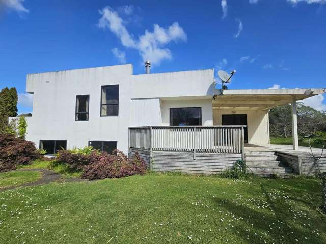 Private Setting, Big Possibilities