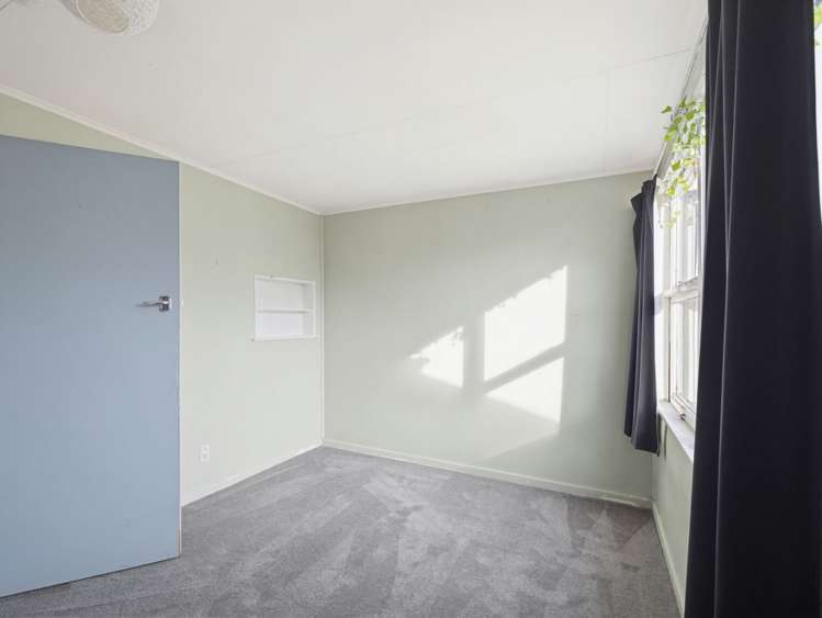 208 Walnut Avenue Hampstead_11
