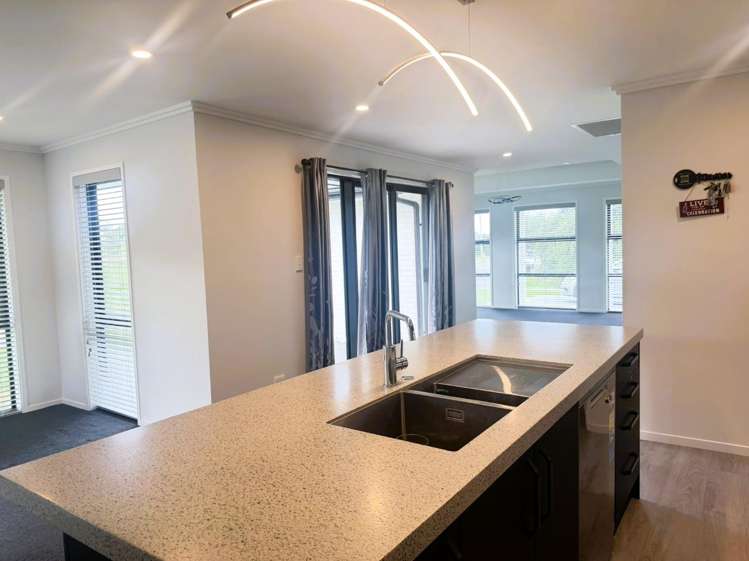 2 Gresham Street 11274_3