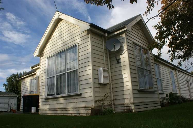 2 Morton Street Edendale_13