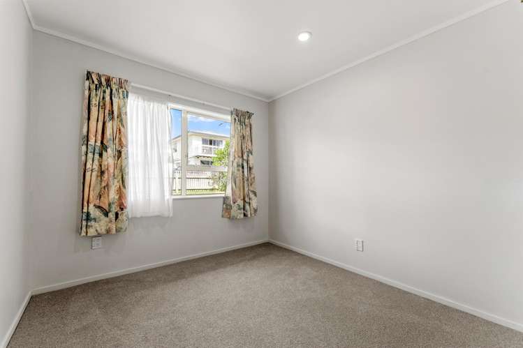 47 Charlotte Street Stanmore Bay_13