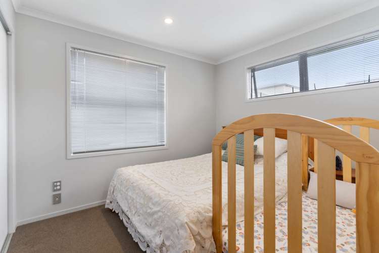 14 Hirimate Place Flat Bush_15