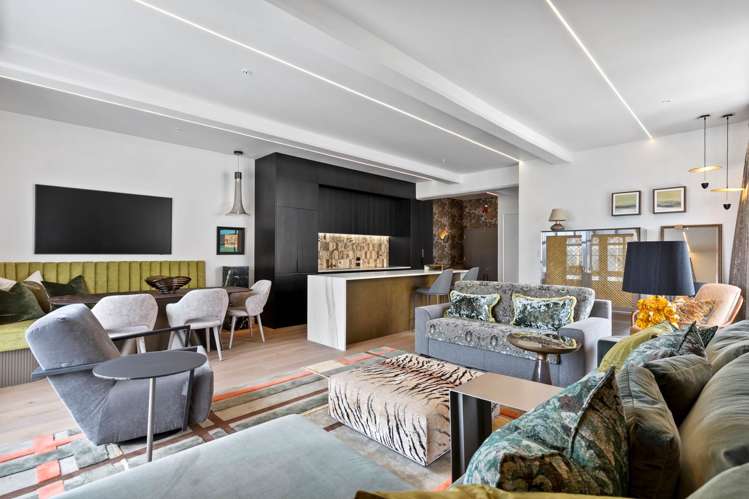 5F/2 Queen Street City Centre_3