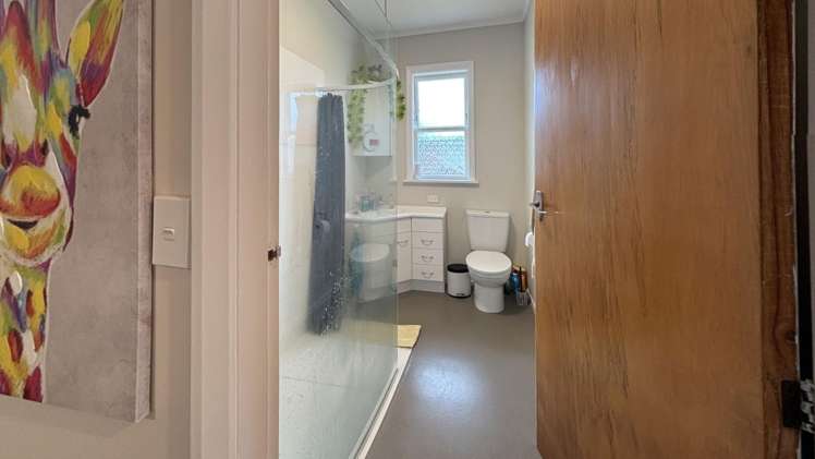  5/9 Alexander Road Raumati Beach_5