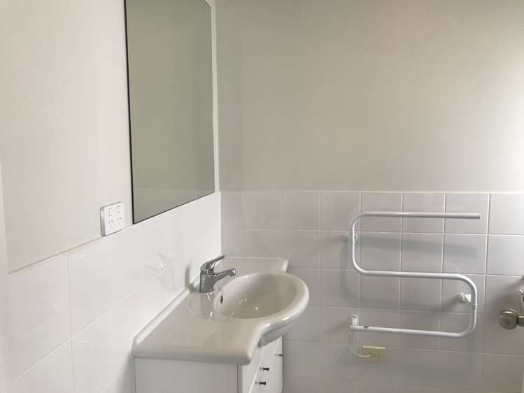 29 Mariners View Road Beach Haven_12