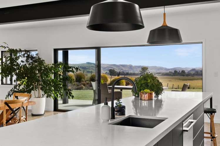 3 Riverstone Terrace Otane_5