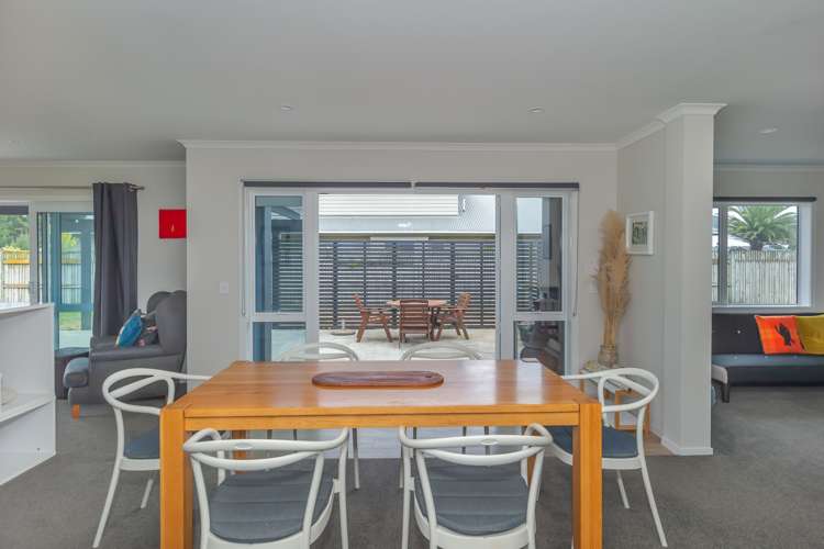 7 Sandown Avenue Himatangi Beach_10