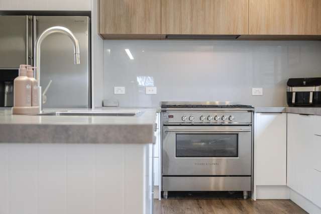 33 Main Road Harihari_3