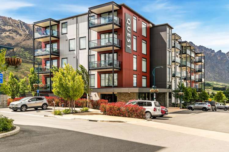 301/34 Red Oaks Drive Frankton_16