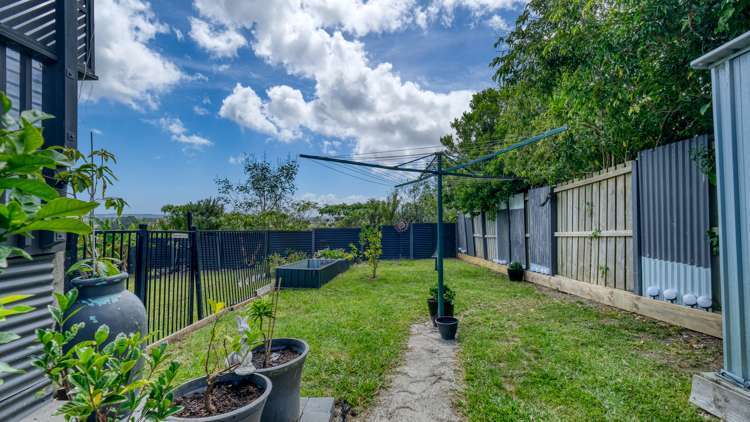 77 Donald Road Kaitaia_21