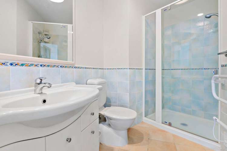 56 Turama Road Royal Oak_13