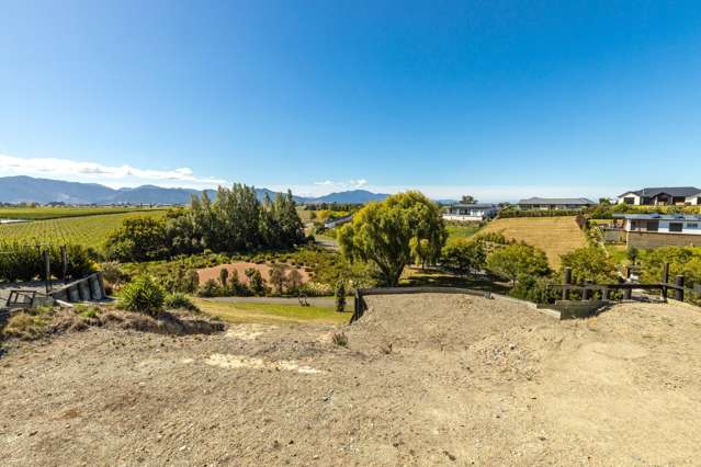 8 Lake View Place Fairhall_1