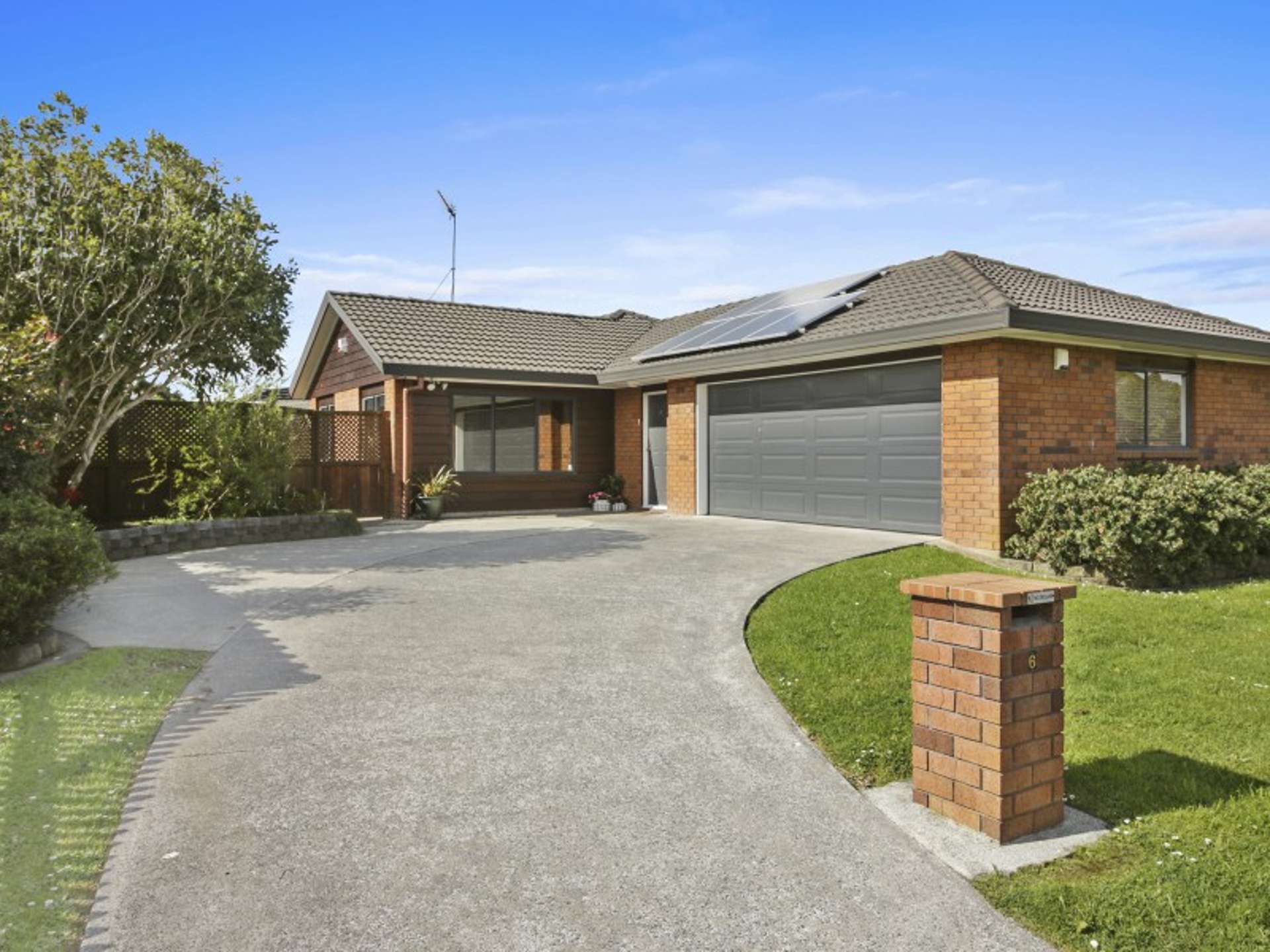 6 Lutana Place Pakuranga Heights_0