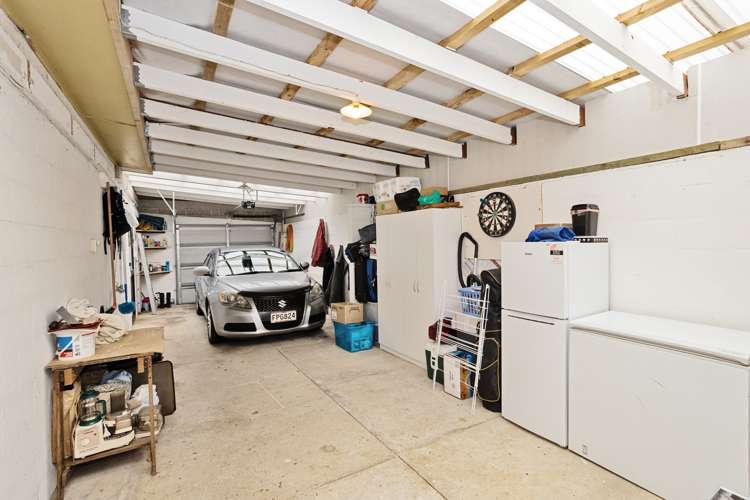 22 Hamlet Street Riverton_16