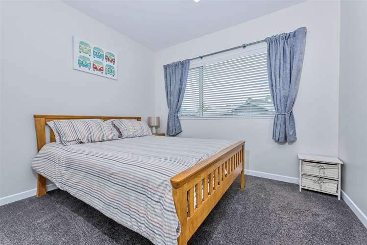 20c Duke Street Riverhead_20