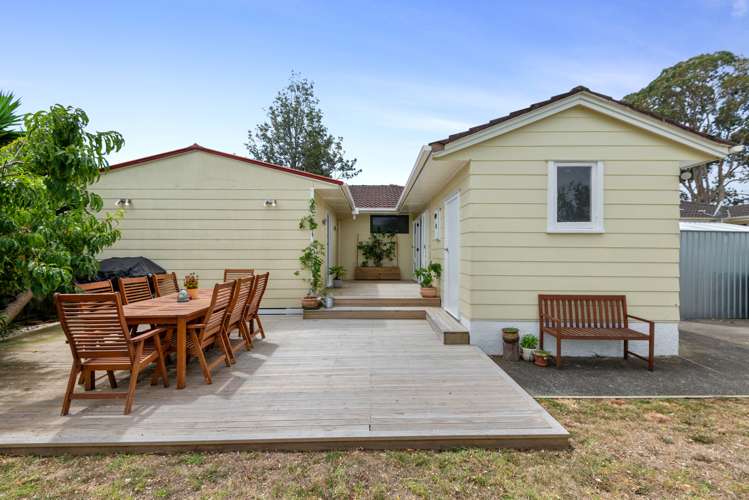 38 Lavinia Crescent Mangere East_15