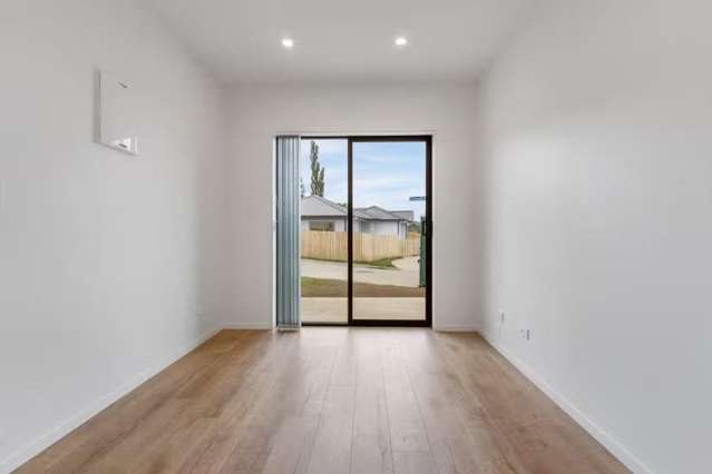 2A Creswell Lane Papakura_4