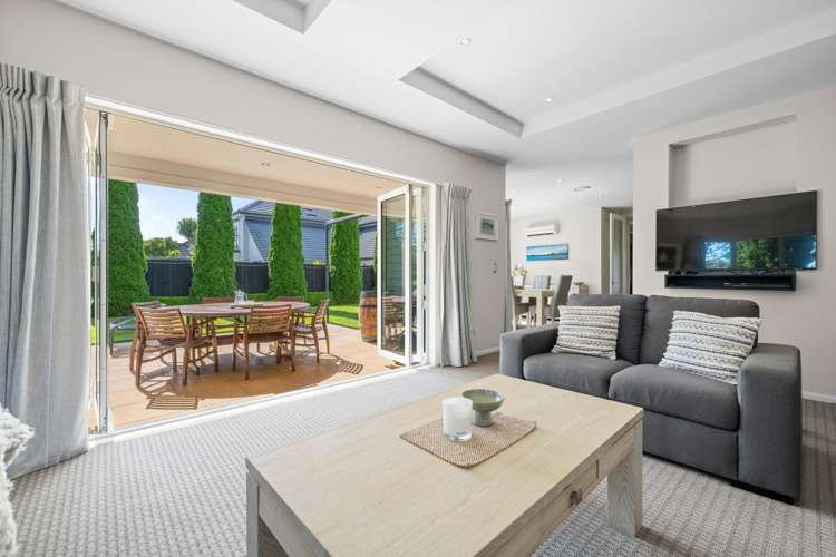 24 Providence Place Redwood_13